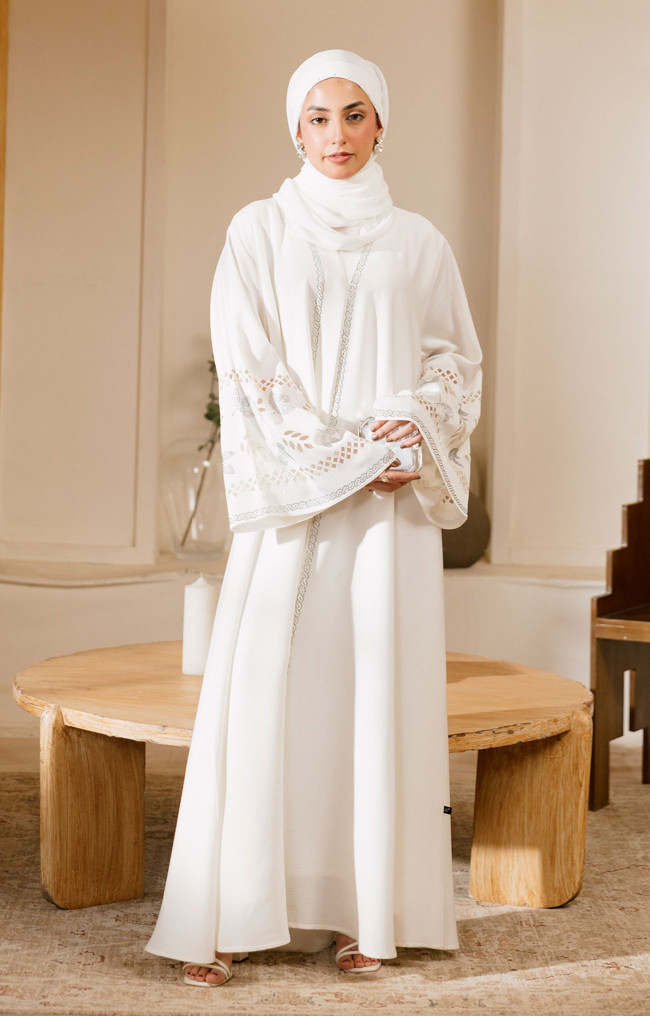Aroha White Abaya