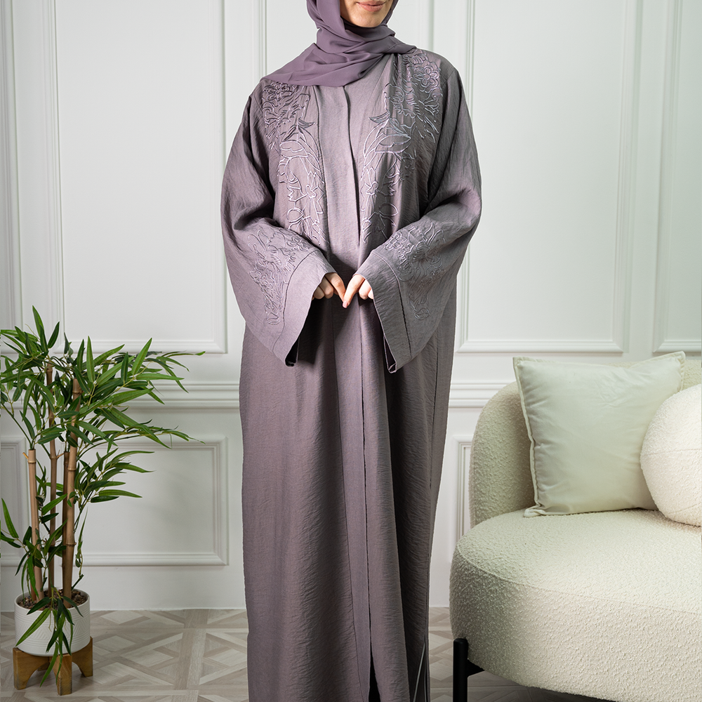 Amira Open Abaya