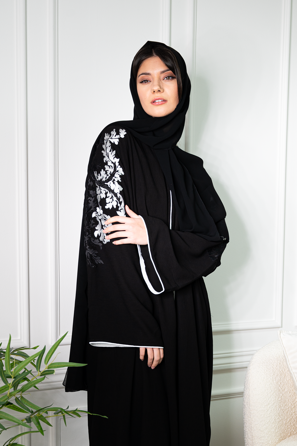 Azra Open Abaya