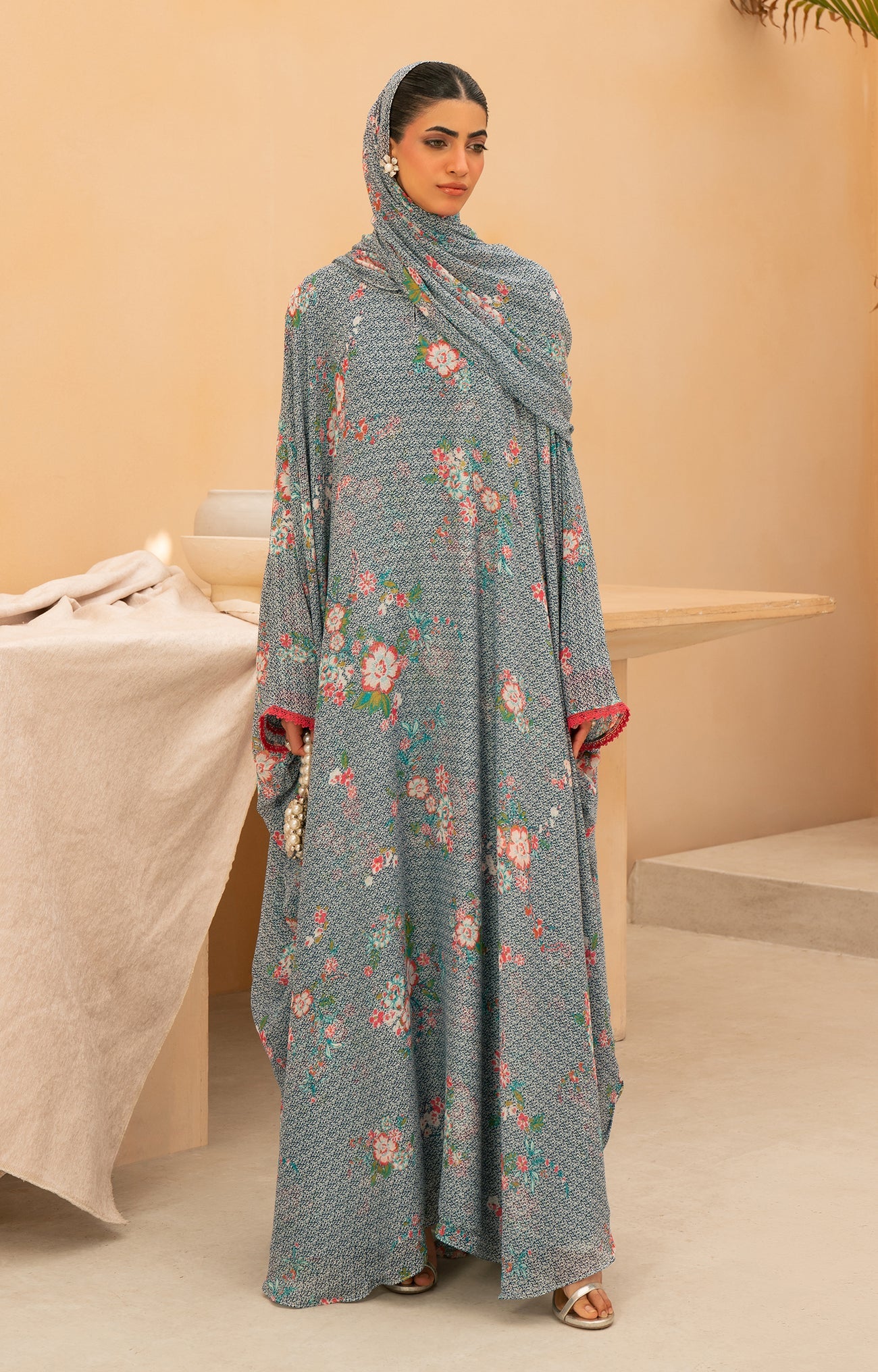 Omairah Rose Abaya