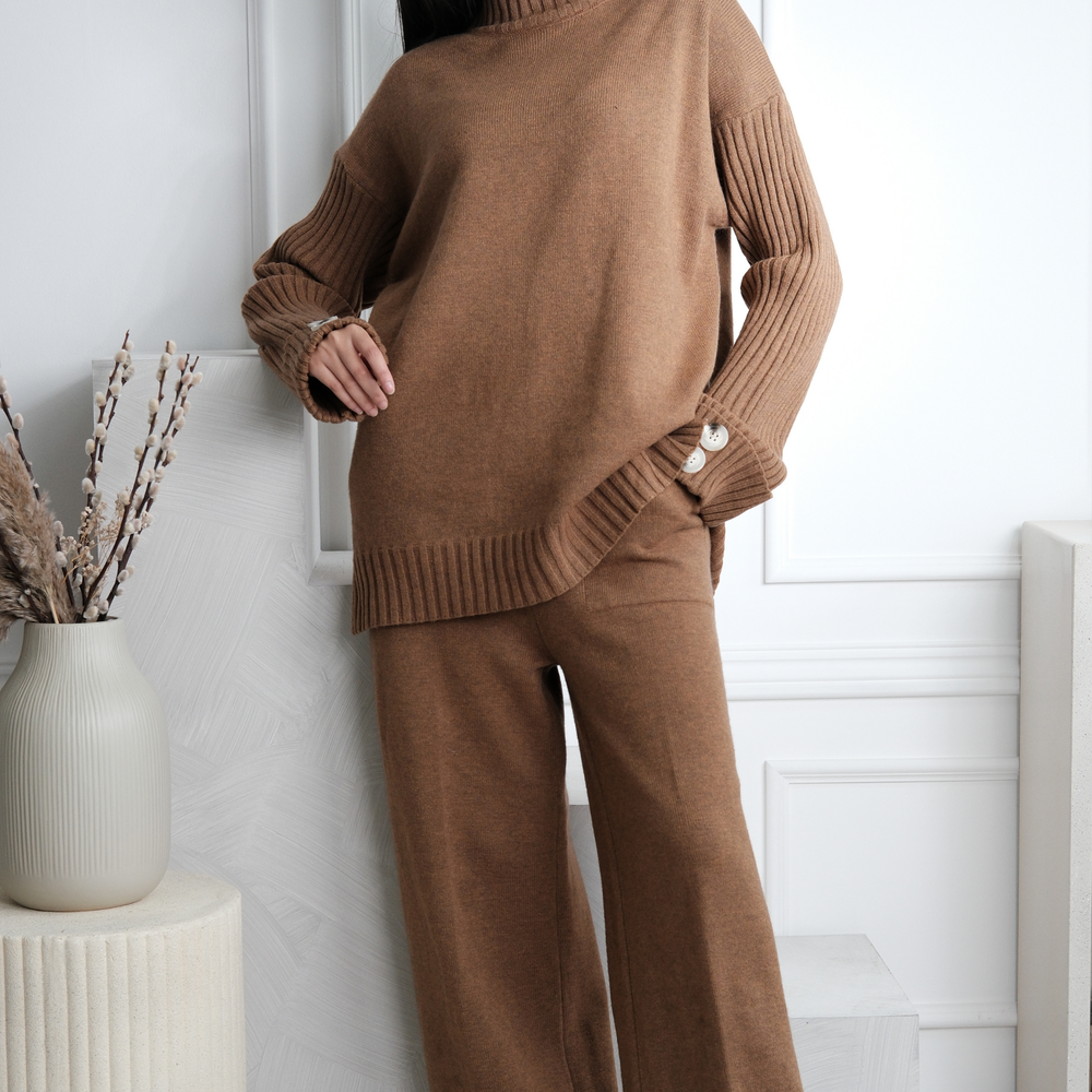 
                      
                        Elan Brown Co-ord
                      
                    