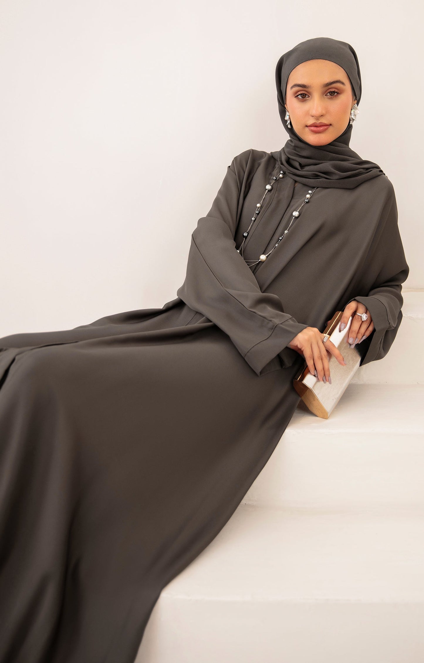 Oliv Modeste Abaya