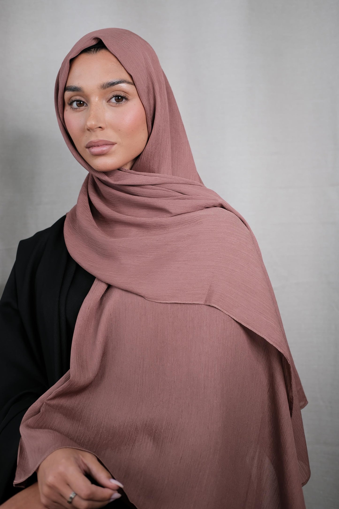 Rose Wood Crinkle Silk Hijab