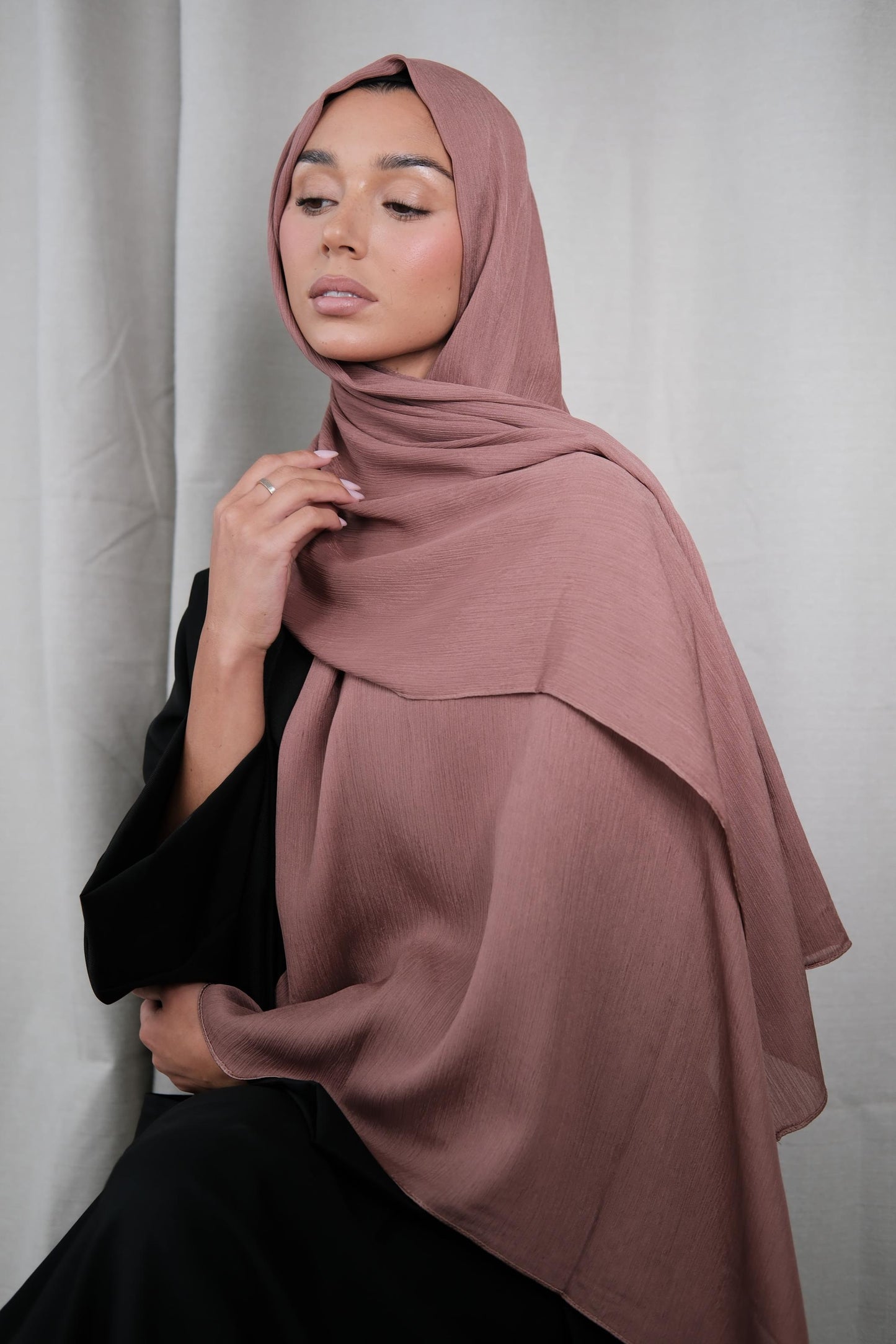 Rose Wood Crinkle Silk Hijab
