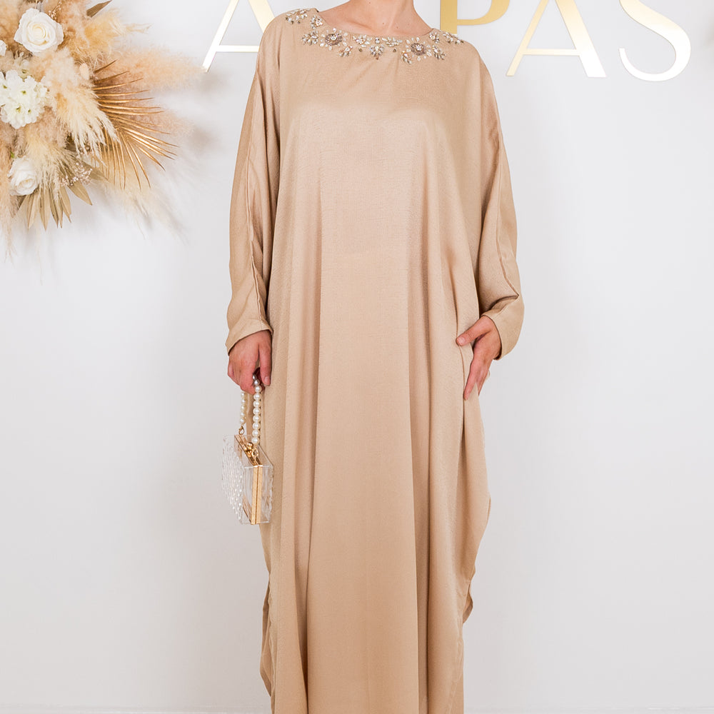 
                      
                        Ayla Kaftan
                      
                    