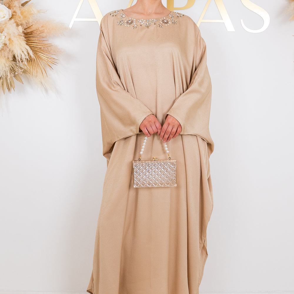 
                      
                        Ayla Kaftan
                      
                    