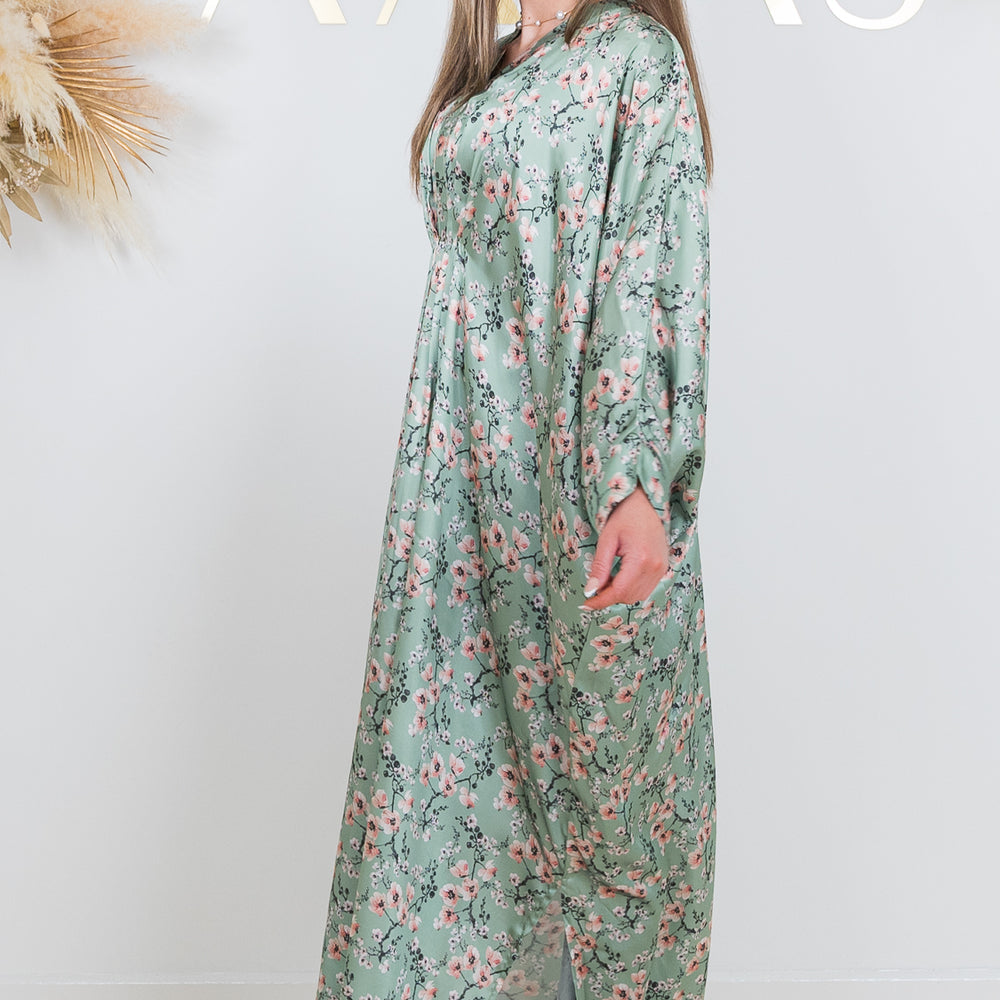 
                      
                        Yana Kaftan
                      
                    