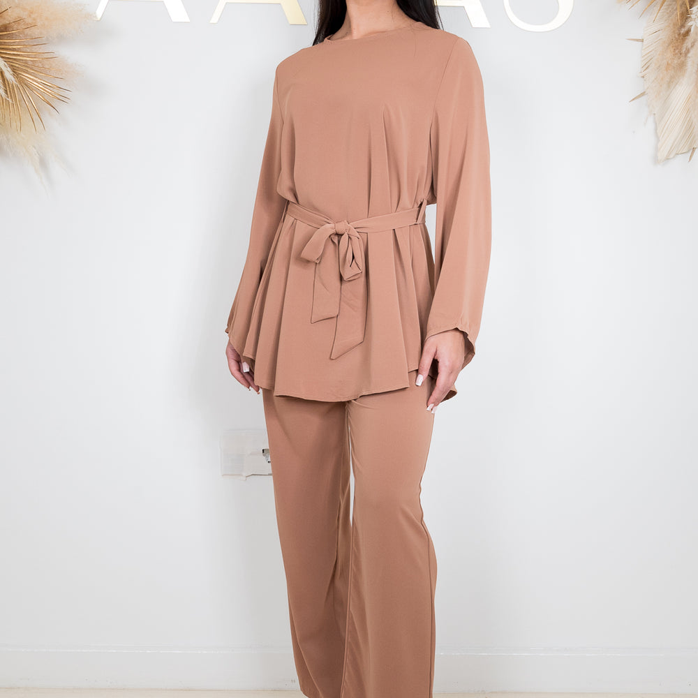 
                      
                        Ziana Co-Ord Set
                      
                    