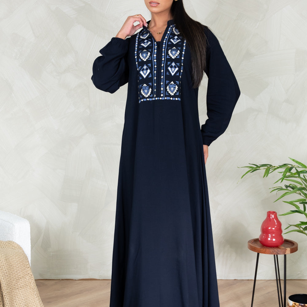 
                      
                        Aayat Maxi
                      
                    