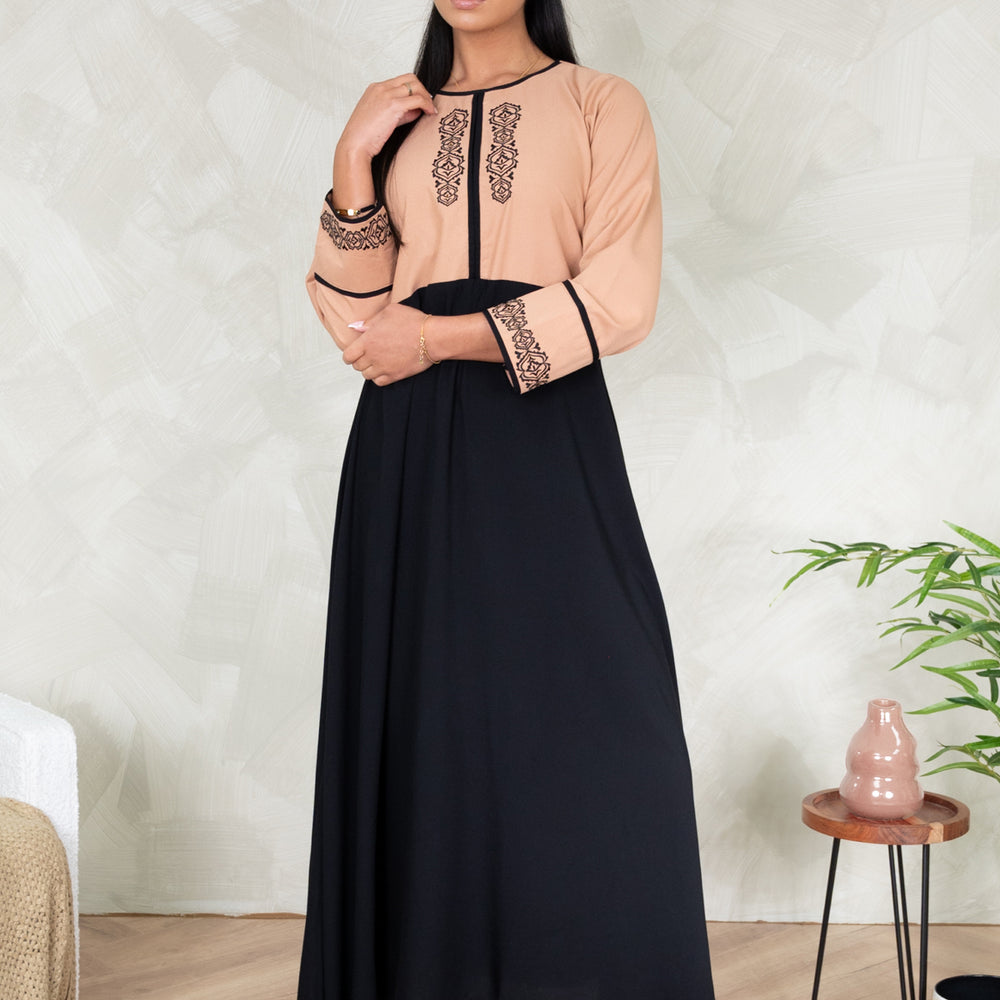 
                      
                        Deeyah Maxi Dress
                      
                    