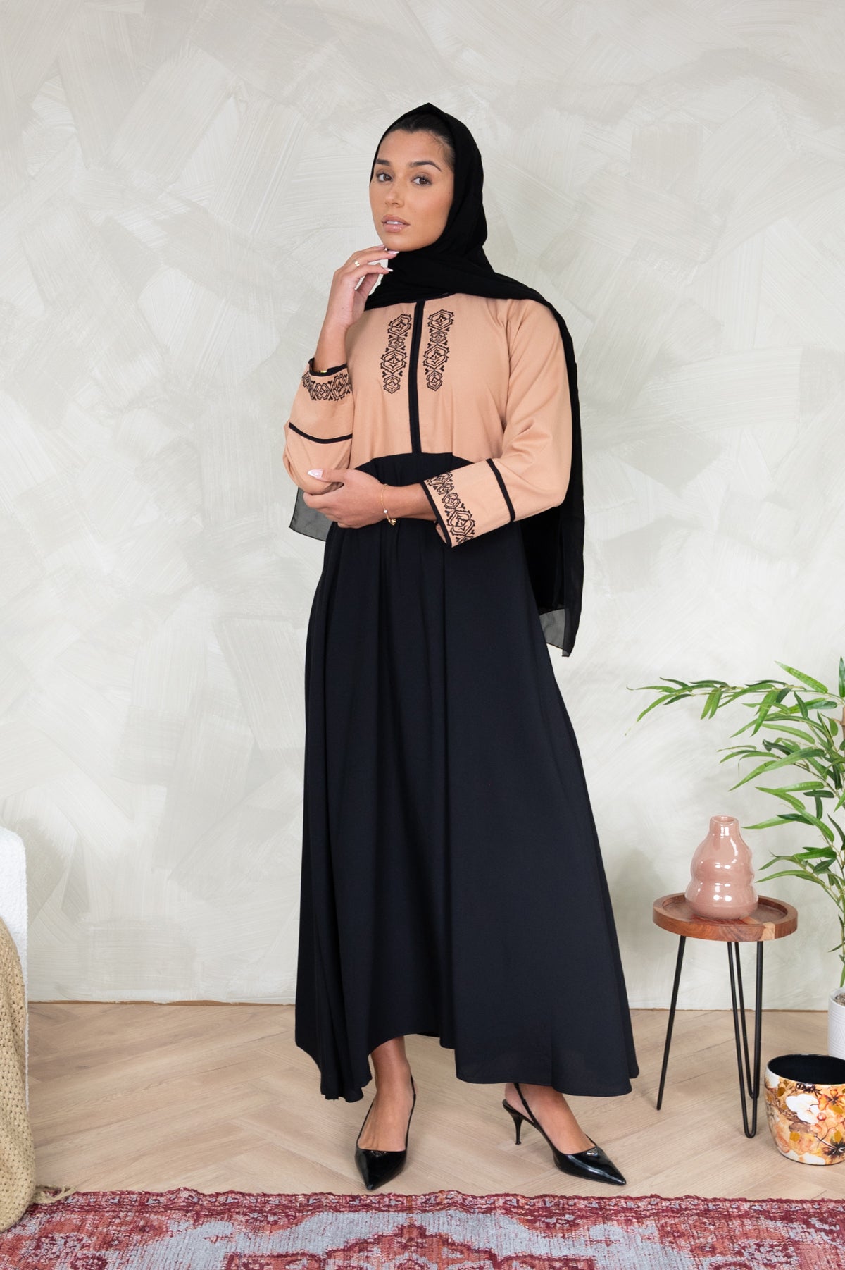 Deeyah Maxi Dress