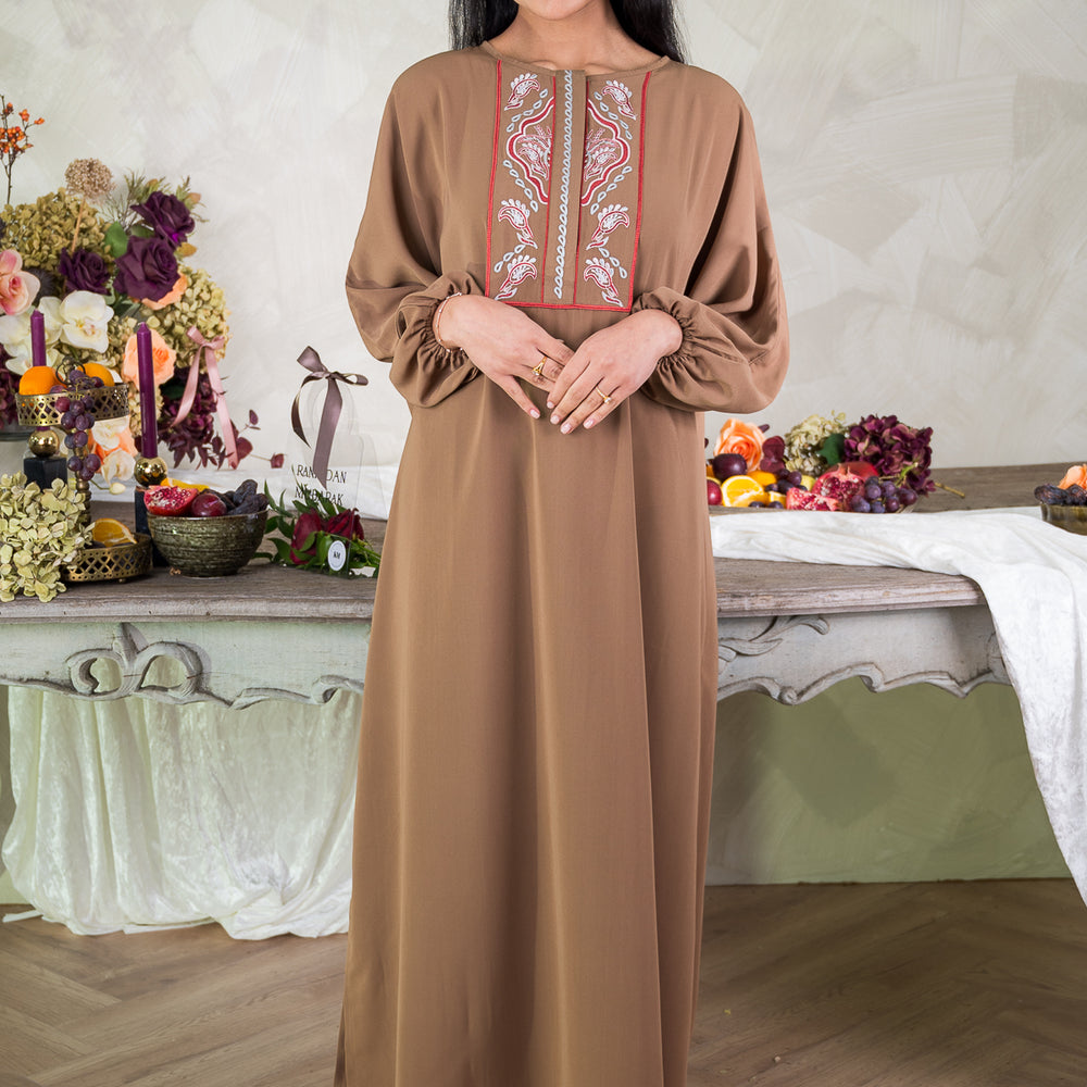 
                      
                        Dinara Kaftan
                      
                    