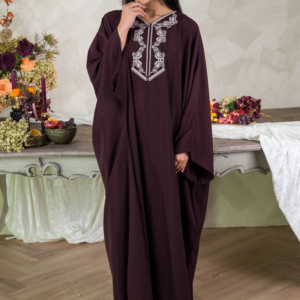 
                      
                        Yalina Kaftan
                      
                    