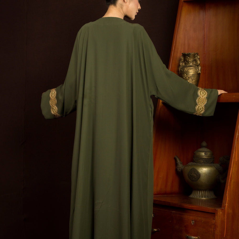 
                      
                        Zahara Olive Abaya
                      
                    