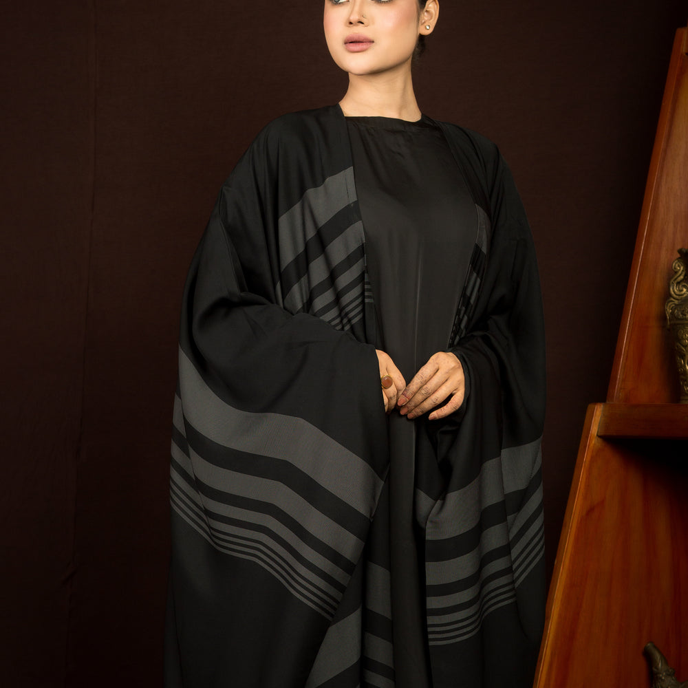 Miraan Black Abaya