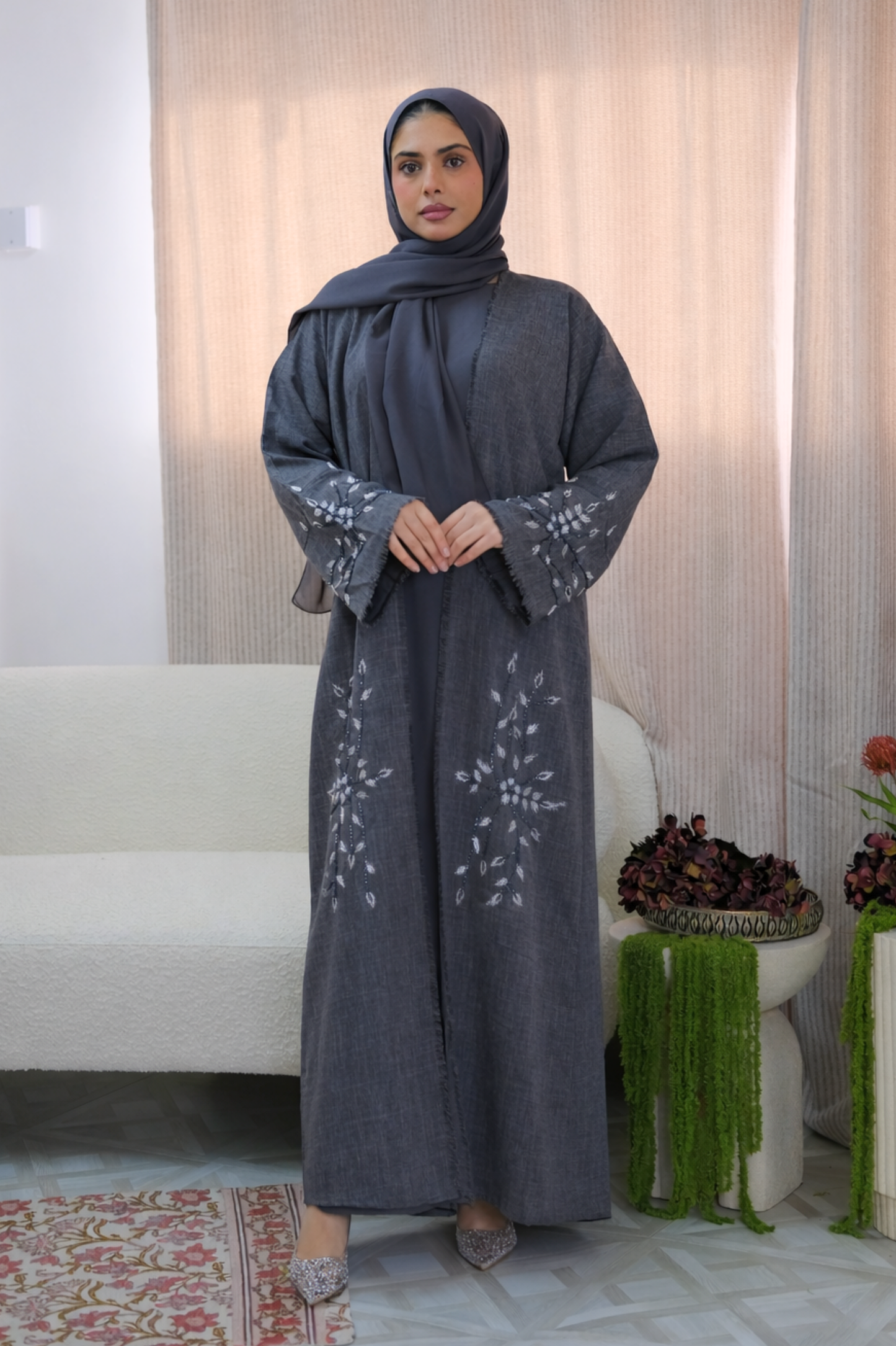 Charcoal Bloom Abaya