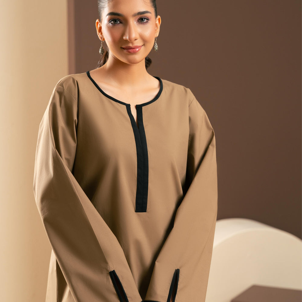 
                      
                        Sahra Contrast Co-Ord
                      
                    