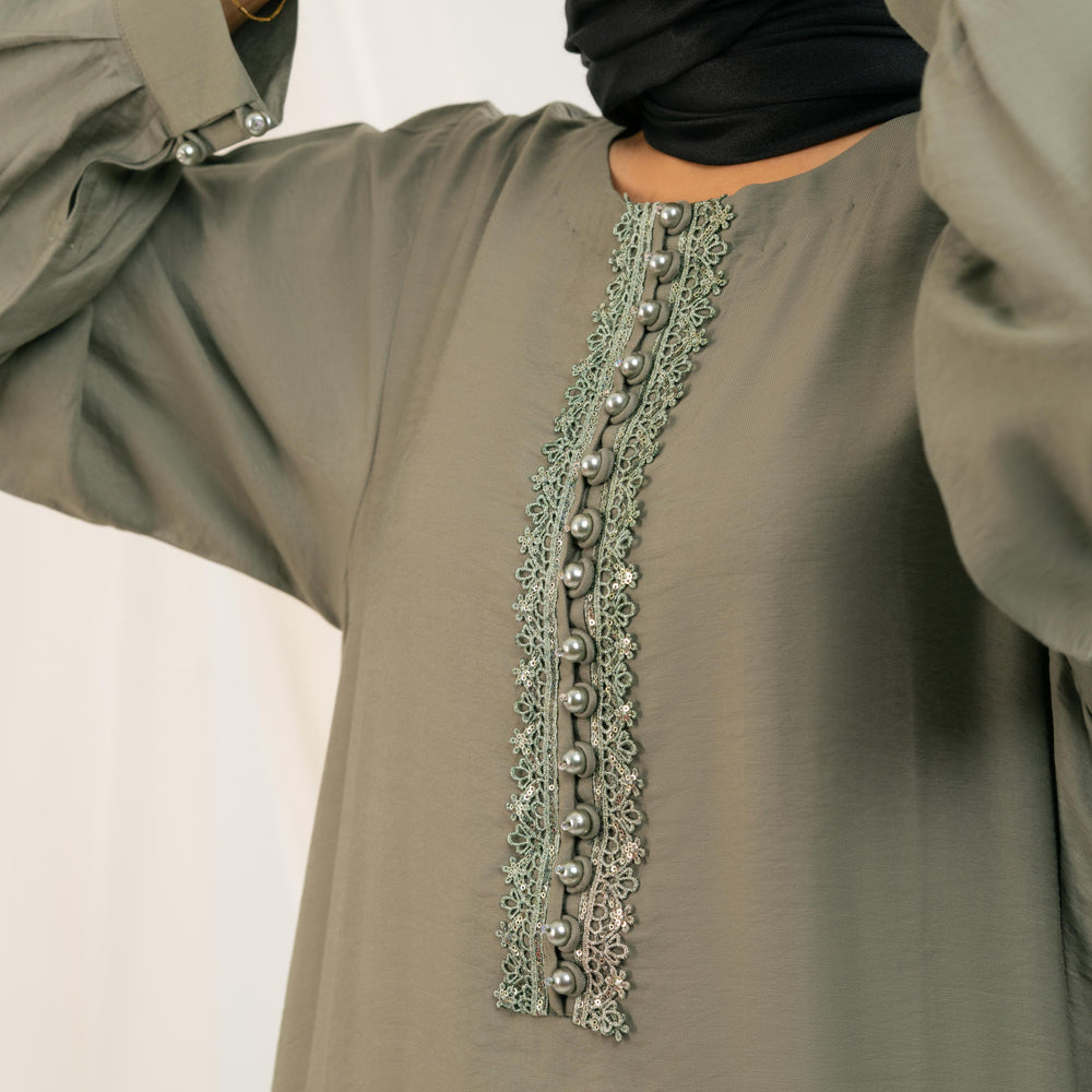 
                      
                        Giselle Maxi Dress
                      
                    