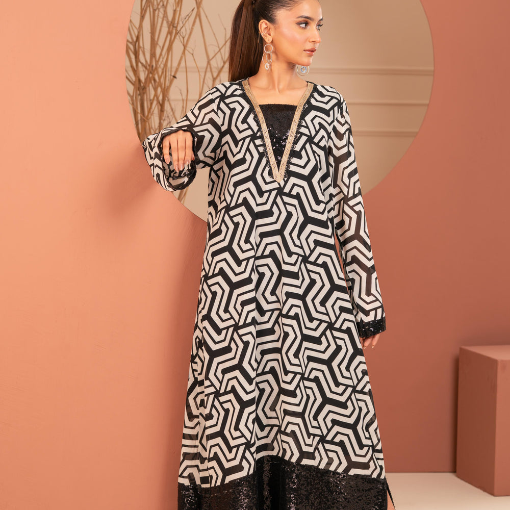 
                      
                        Nova Dress
                      
                    