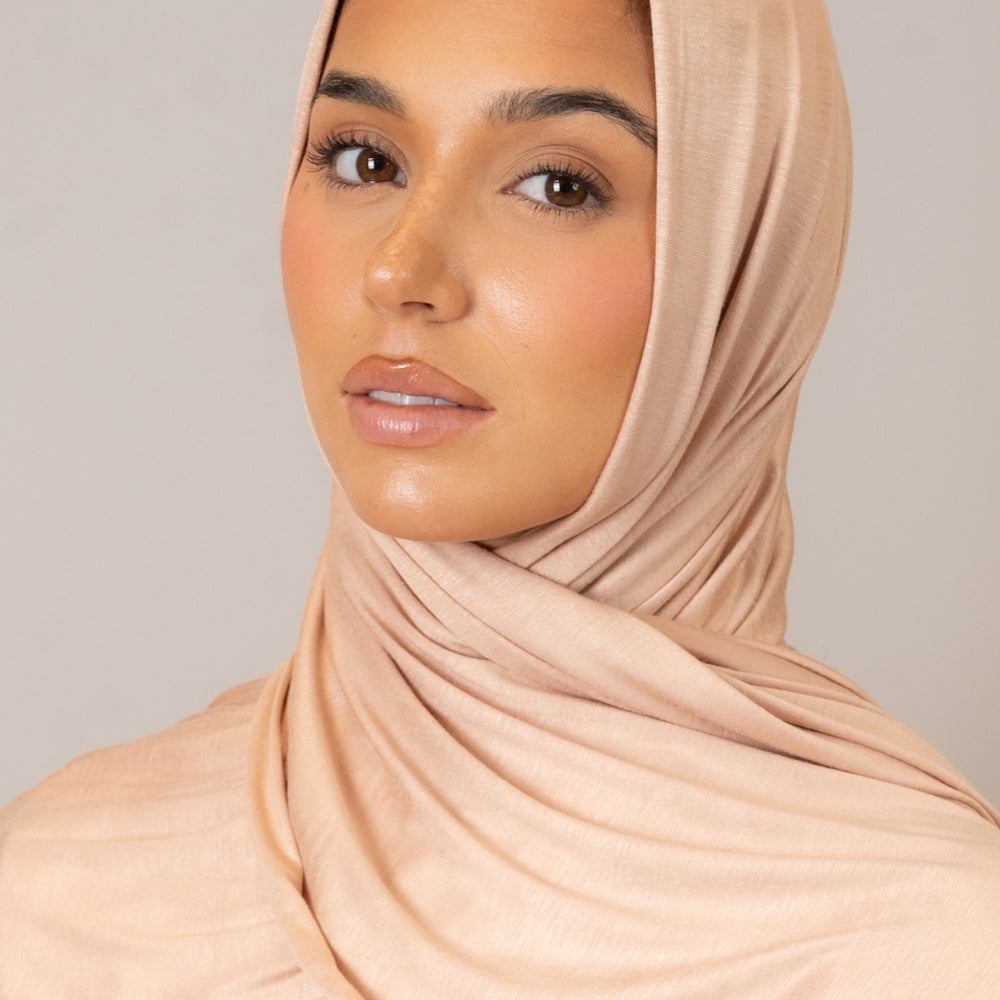 
                      
                        Nude Jersey Hijab
                      
                    