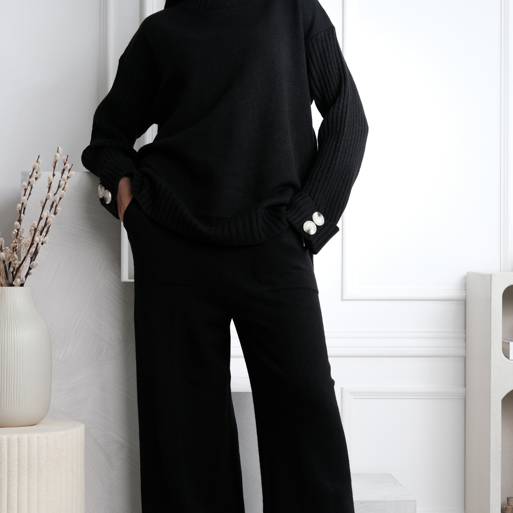 
                      
                        Elan Black Co-ord
                      
                    