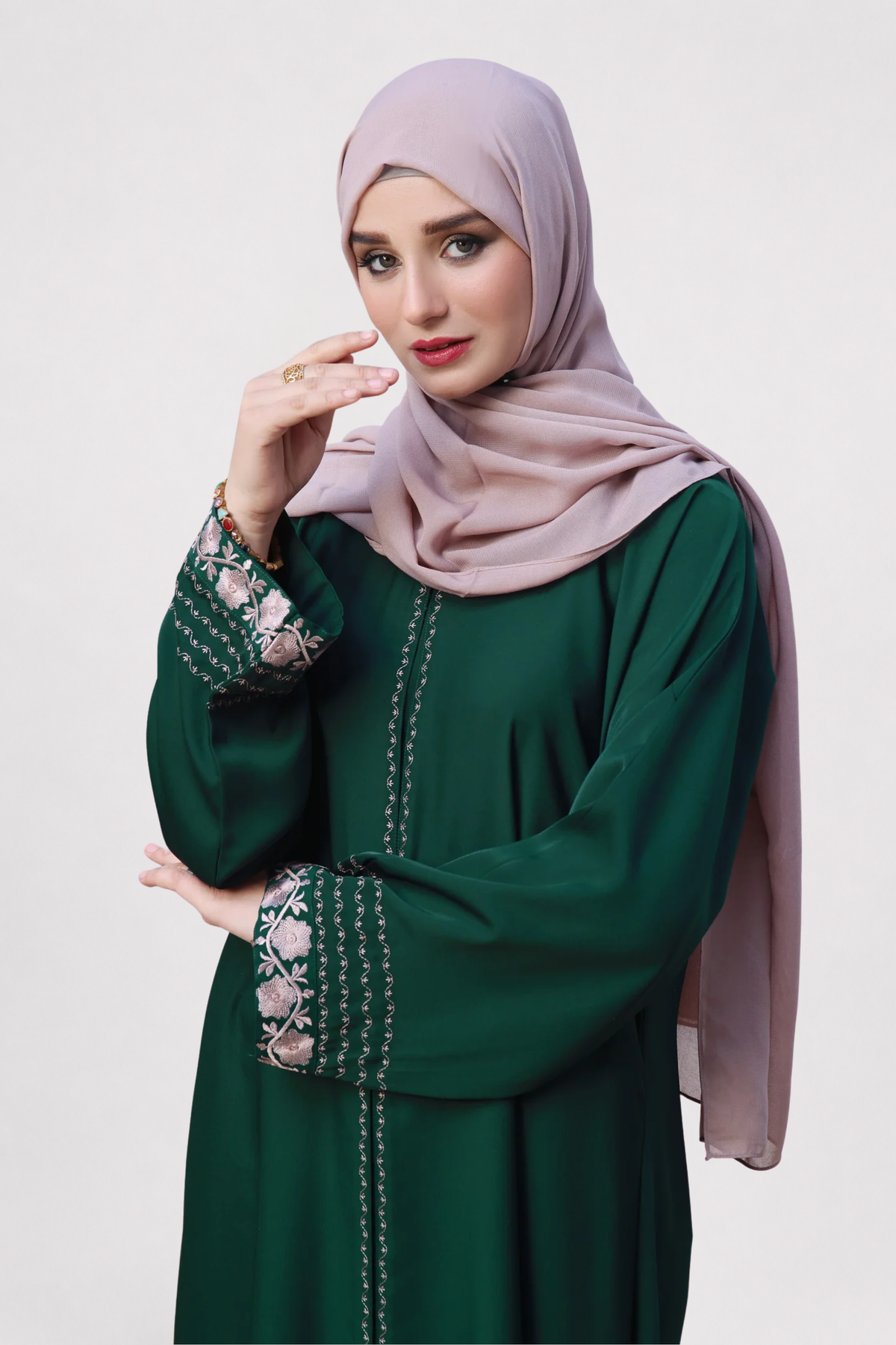 Aariza Abaya
