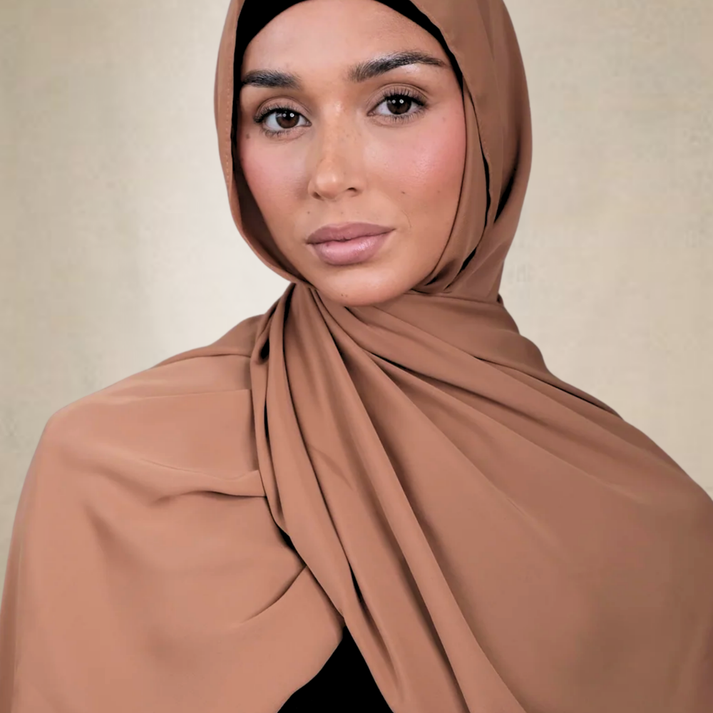 
                      
                        Dark Toffee Chiffon Silk Hijab
                      
                    
