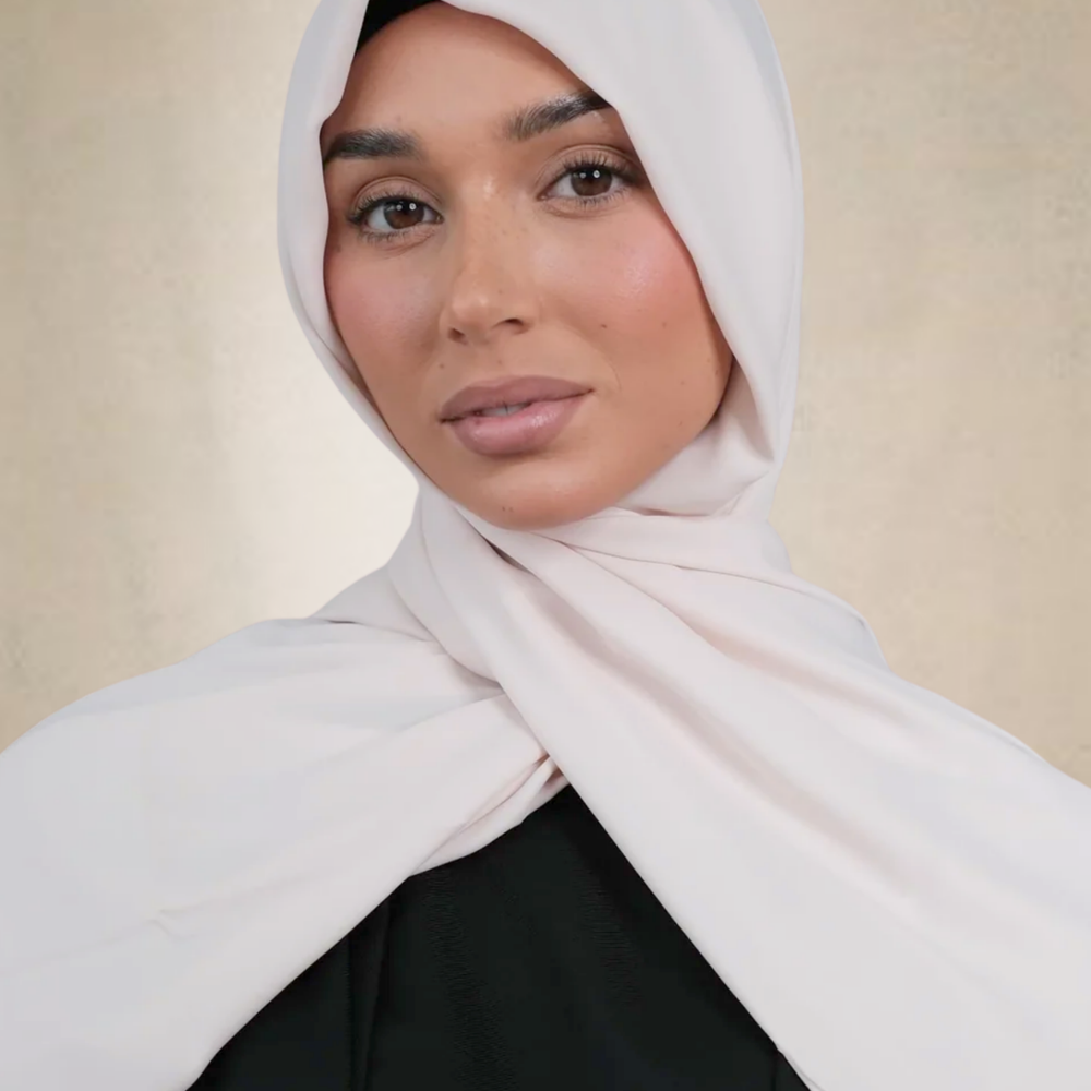 
                      
                        Ecru Chiffon Silk Hijab
                      
                    