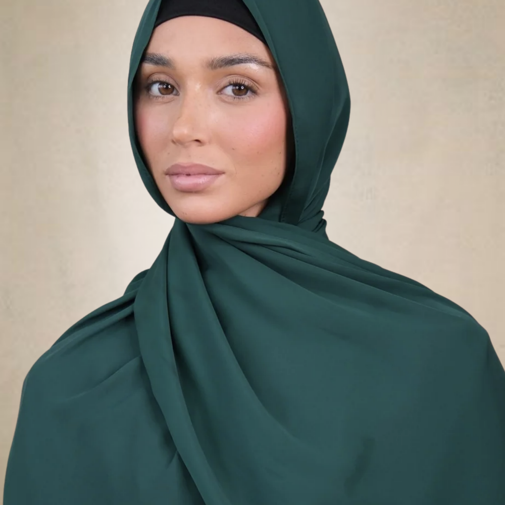 
                      
                        Green Chiffon Silk Hijab
                      
                    
