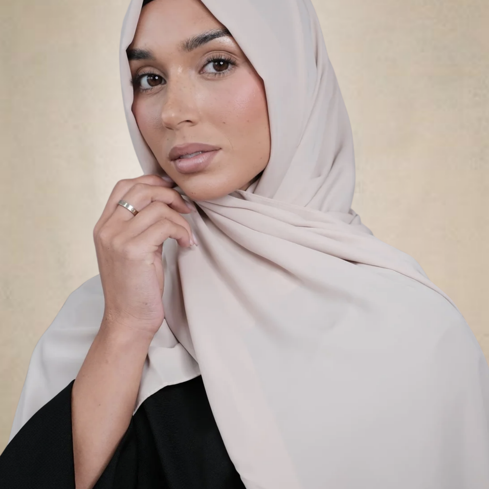 
                      
                        Stone Chiffon Silk Hijab
                      
                    