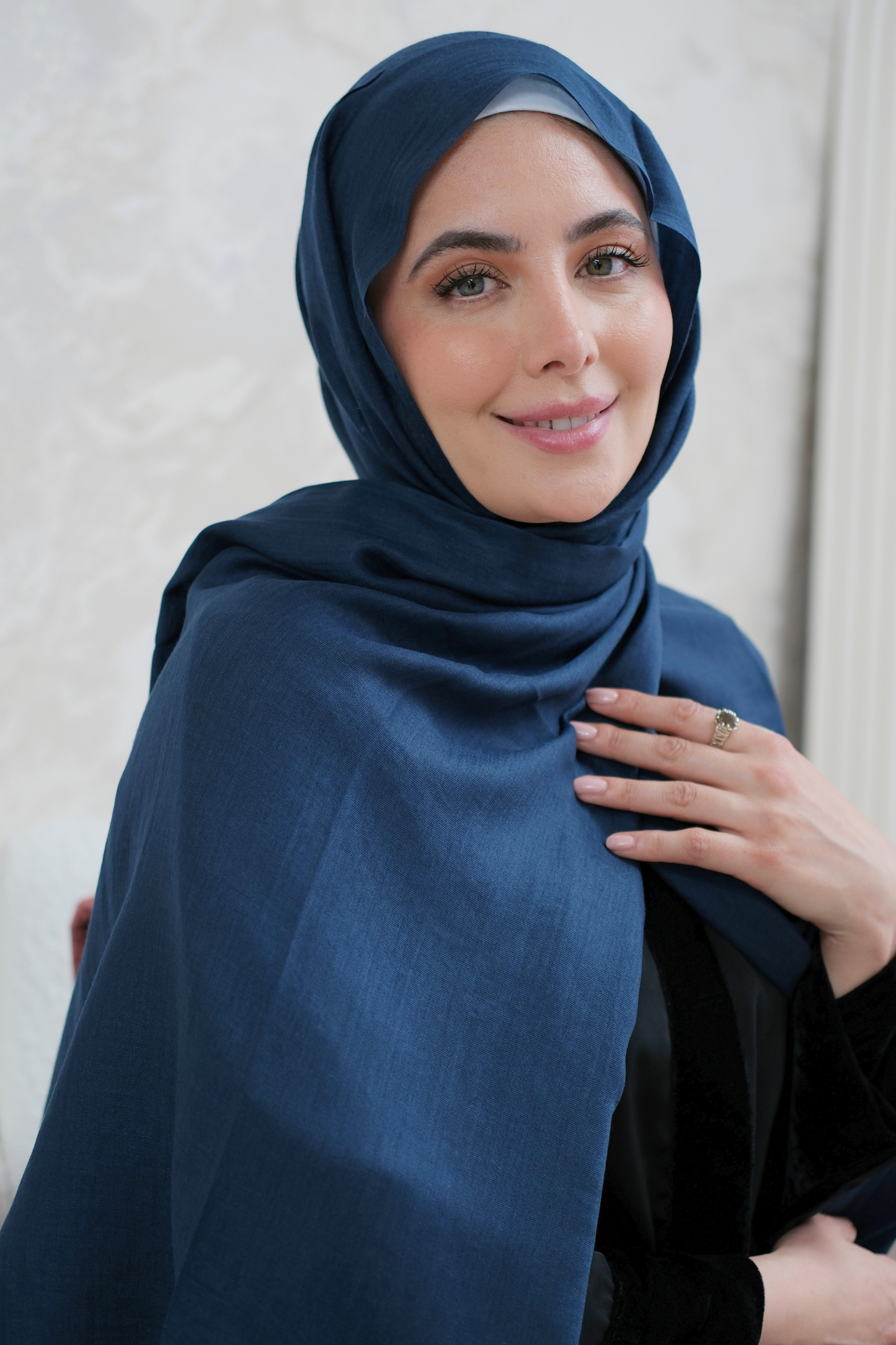 Navy Modal Hijab