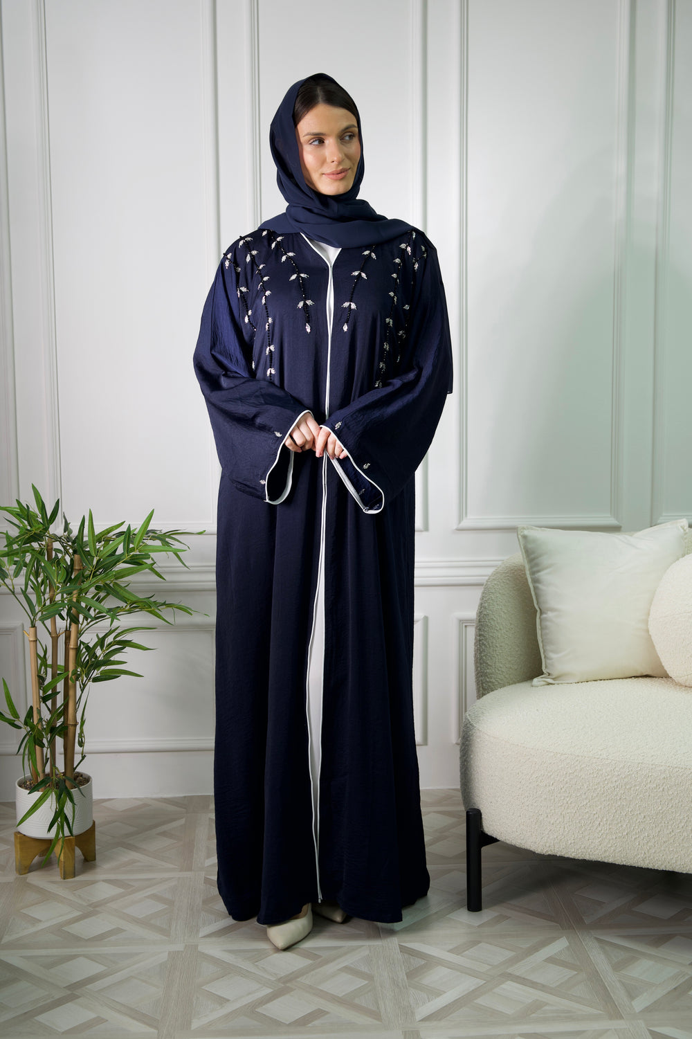 Lamia Open Abaya