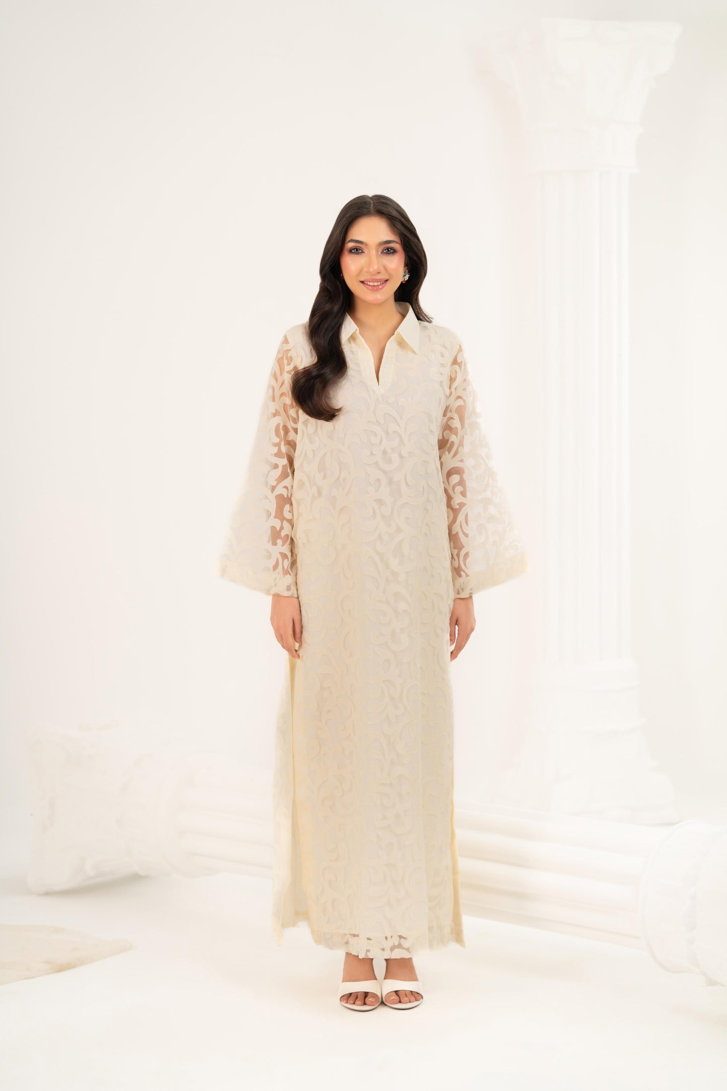Noeva Embroidered Kaftan