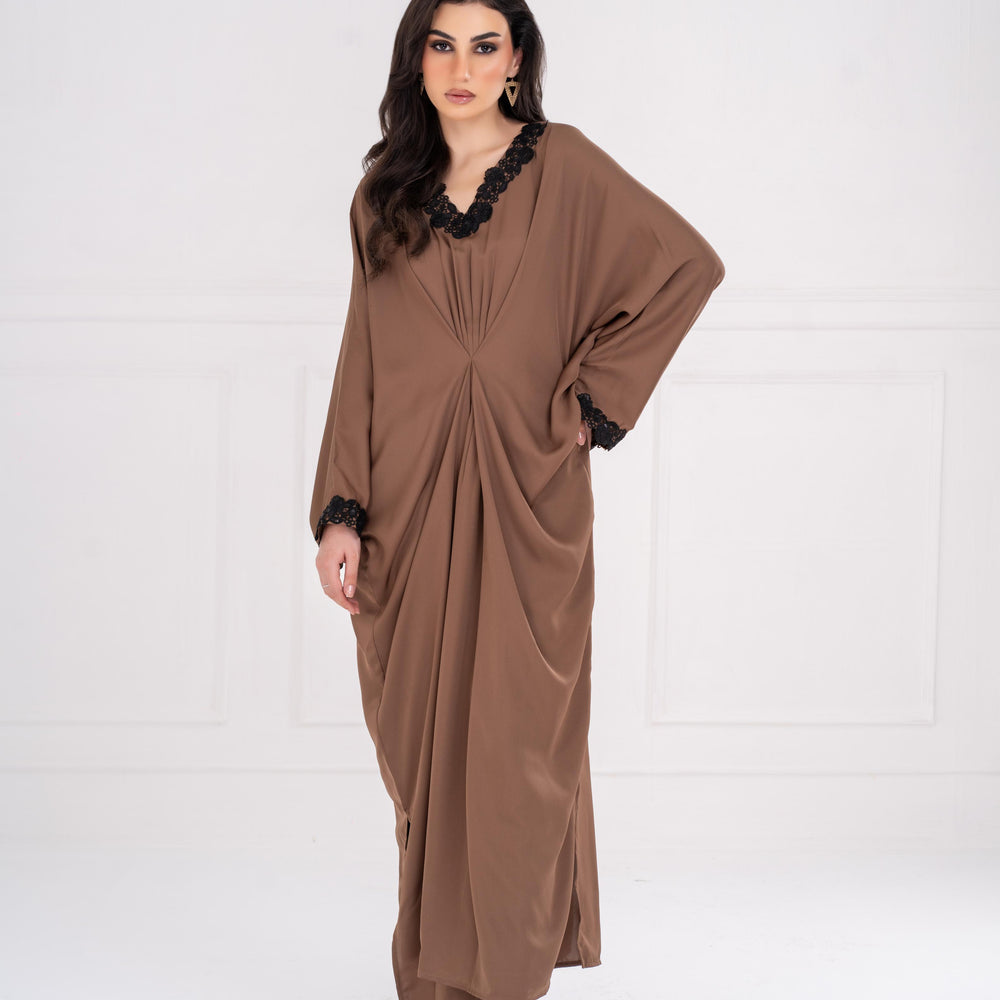 
                      
                        Lina Kaftan
                      
                    