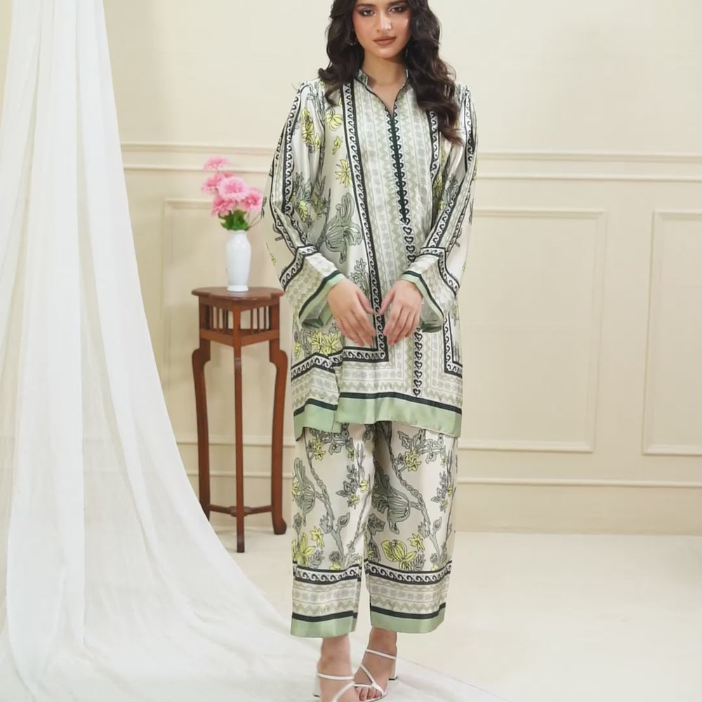 
                      
                        Load and play video in Gallery viewer, Safwana Printed Co-ord Set
                      
                    