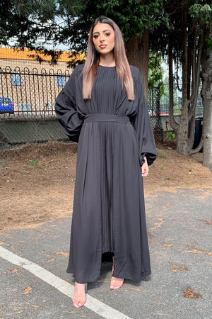 Black Wide Pleated Midi Dress